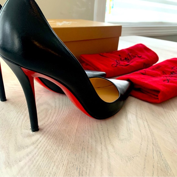 Christian Loubotutin Apostrophy Leather Pointed Red Sole Pump size 37 Black - Picture 7 of 10